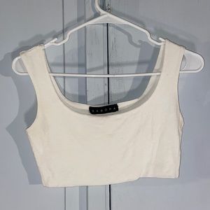 Like new ribbed crop top